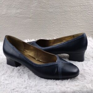 Soft Style Hush Puppies Blue Leather Almond Toe Square Heel Slip On Loafer Shoe